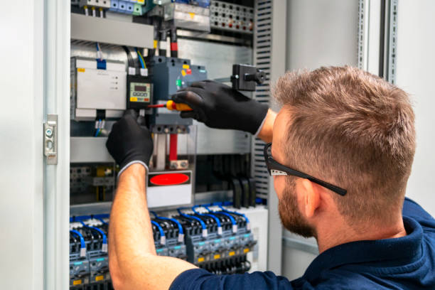 Best Electrical Installation Contractor  in Le Mars, IA